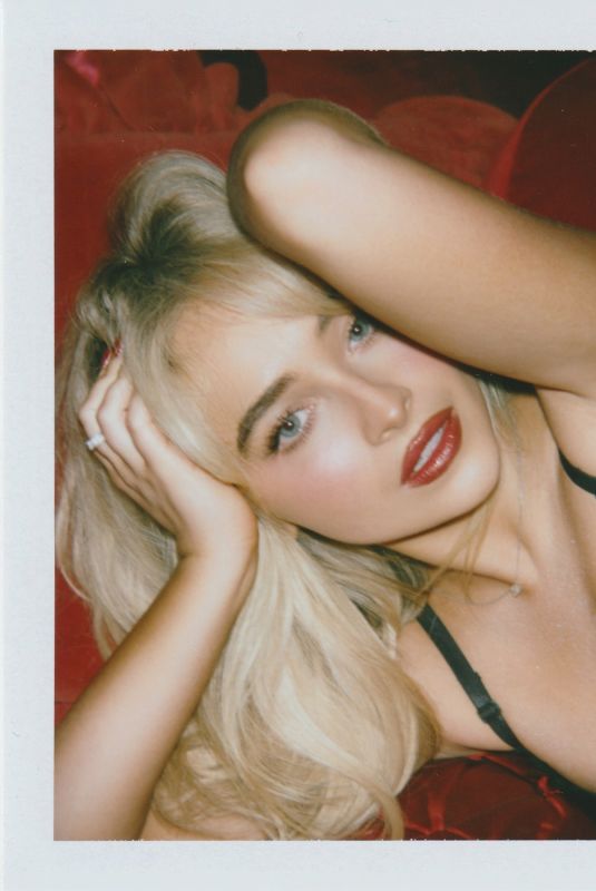 SABRINA CARPENTER for Scent Beauty 2024