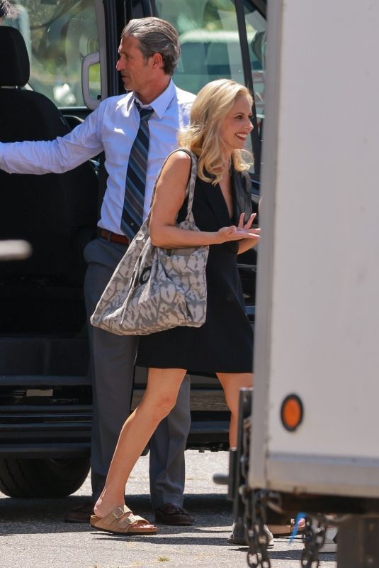 SARAH MICHELLE GELLAR Arrives on the Set of Dexter: Origins Prequel Spinoff in Los Angeles 07/16/2024