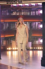 SCARLETT JOHANSSON at Kelly Clarkson Show, July 2024
