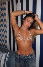 SOMMER RAY - Instagram Photos 07/08/2024