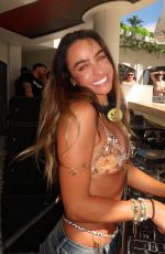 SOMMER RAY - Instagram Photos 07/08/2024