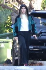 SUKI WATERHOUSE Visiting a Friend in Los Angeles 07/09/2024