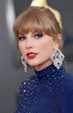 TAYLOR SWIFT in Elle Italy Special, July 2024