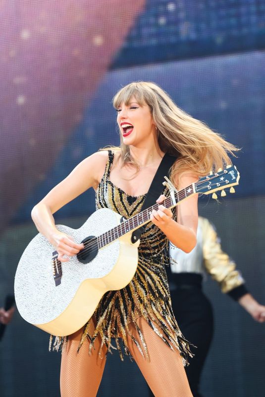 TAYLOR SWIFT Performs at The Eras Tour in Milan 07/13/2024
