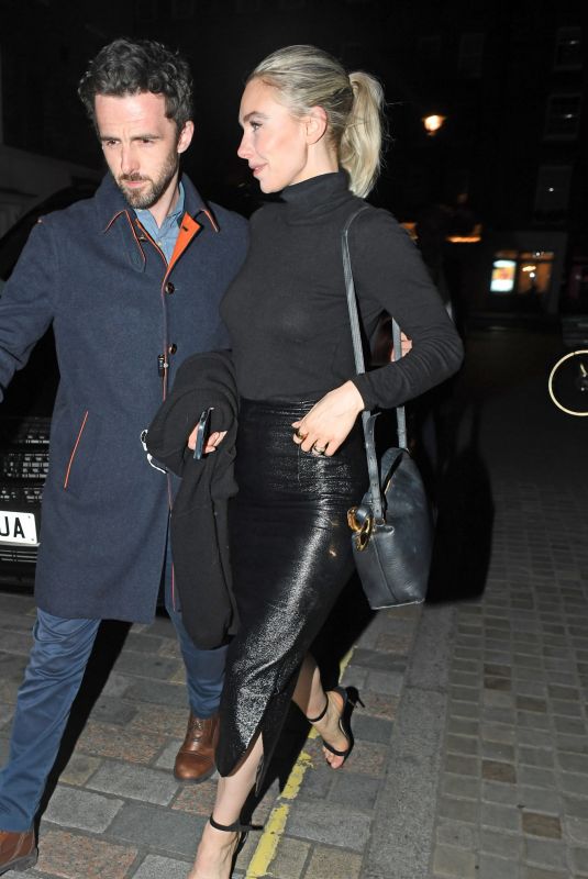 VANESSA KIRBY Out for Dinner in London 07/11/2024