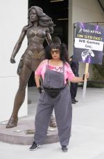 ALICE AMTER at Picket Line at SAG-AFTRA Video Game Strike at Warner Brothers Studios in Burbank 08//01/2024