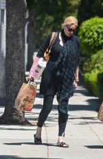 ALICE EVANS Shopping at Trader Joe