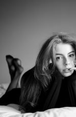 AMELIA GETHING - Black and White Photoshoot, August 2024