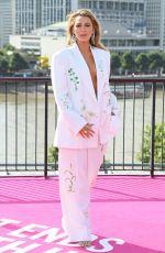 BLAKE LIVELY at It Ends With Us Photocall in London 08/08/2024