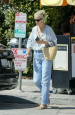 CAROLYN MURPHY Having a Birthday Lunch After Recently Turning 50 08/21/2024