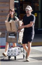 CAYLEE COWAN Shoppinjg at Lazy Acres Market in Los Feliz 08/20/2024