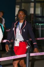 CHAUNTE LOWE Leaves USA vs Serbia Semi-final in Paris 08/08/2024