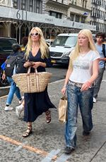 CLAUDIA SCHIFFER Out with Her Daughter CLEMENTINE STUN in New York 08/26/2024