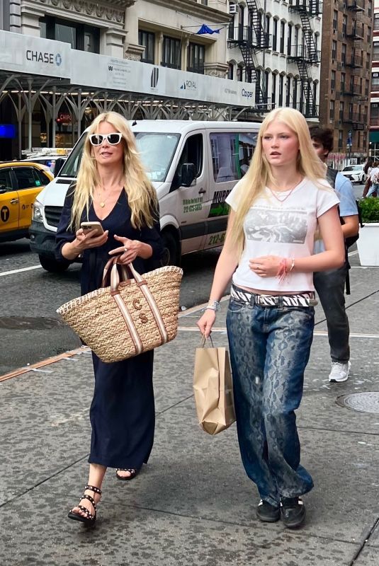 CLAUDIA SCHIFFER Out with Her Daughter CLEMENTINE STUN in New York 08/26/2024