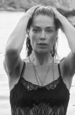 DOUTZEN KROES in Vogue Netherlands, September 2024