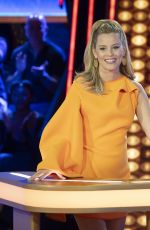 ELIZABETH BANKS at Press Your Luck 06/09/2024