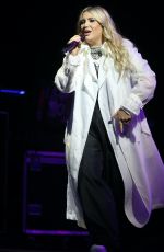 ELLA HENDERSON Performs as Special Guest to James Arthur at Market Rasen Racecourse 08/17/2024