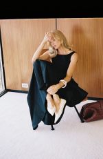 ELSA HOSK - Instagram Photos 08/11/2024