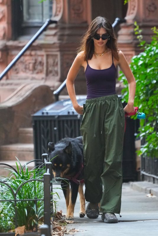 EMILY RATAJKOWSKI Out Walks Her Dog in New York 08/16/2024