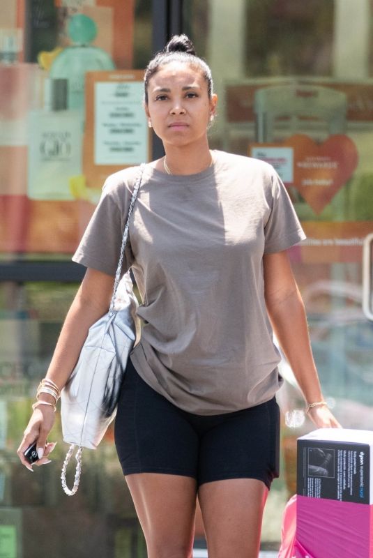 ENIKO PARISH Out Makeup Free at Ulta Beauty in Calabasas 08/09/2024