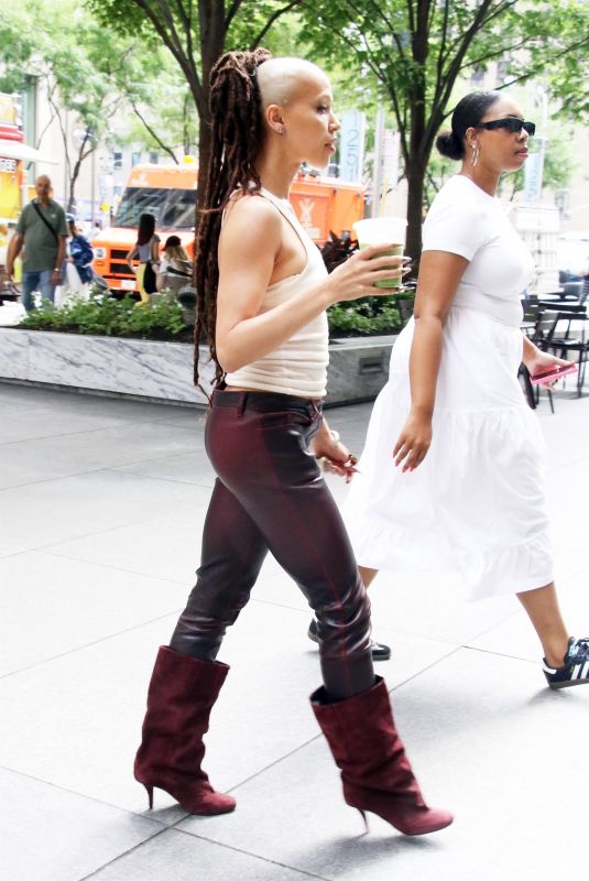 FKA TWIGS Heading to SiriusXM Studios Promoting The Crow in New York 08/20/2024