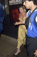 FLORENCE PUGH Leaves Duke of York Theatre in London 08/01/2024