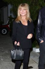 GOLDIE HAWN Out for Dinner with Friends in West Hollywood 08/24/2024