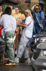 GWYNETH PALTROW and Brad Falchuk Helping Their Son Move into His Dorm at Yale in New Haven 08/19/2024