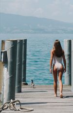 HELEN OWEN - Instagram Photos 08/11/2024