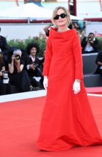 ISABELLE HUPPERT at Beetlejuice Beetlejuice Opening Premiere at 81st Venice International Film Festival 08/28/2024