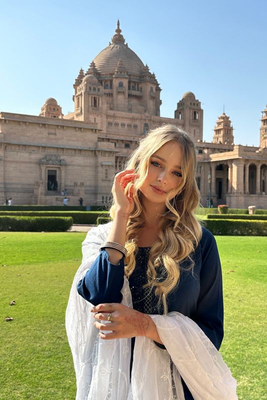 IVY MAE ANDERSON - Instagram Photos 08/13/2024