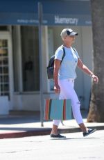 JAIME PRESSLY Shopping at Paper Source in Los Angeles 08/20/2024