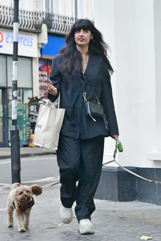 JAMEELA JAMIL Out Shopping with Her Dog in London 08/15/2024