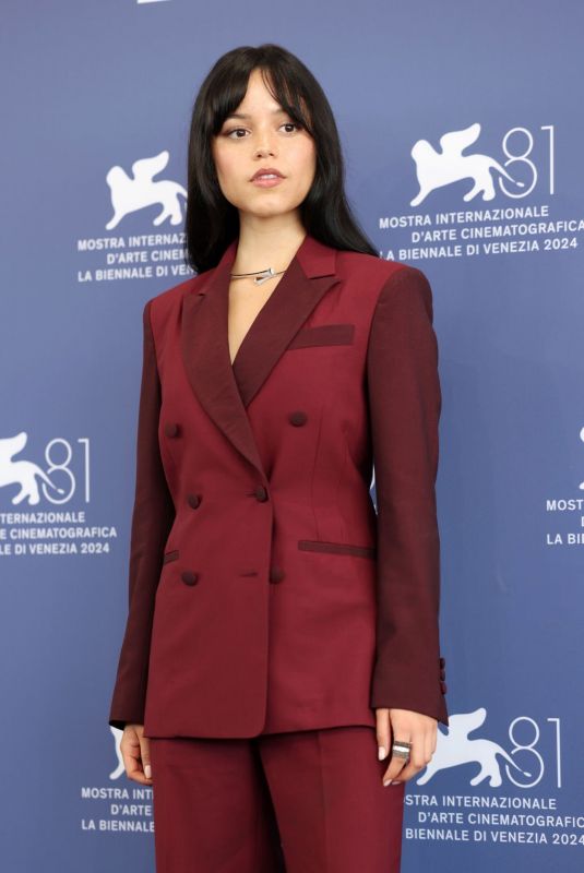 JENNA ORTEGA at Beetlejuice Beetlejuice Photocall at 81st Venice International Film Festival 08/28/2024