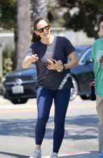 JENNIFER GARNER Out and About in Los Angeles 08/13/2024