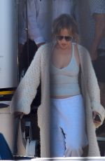 JENNIFER LOPEZ Returns Home in Los Angeles 08/03/2024