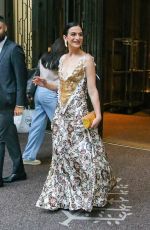 JENNY SLATE Heading to It Ends with Us Premiere in New York 08/06/2024