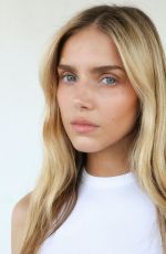 KARI RILEY - Instagram Photos 08/11/2024