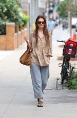 KATIE HOLMES Out and About in New York 08/11/2024