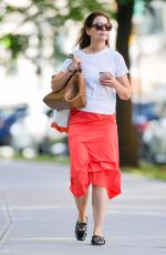 KATIE HOLMES Out in New York 08/21/2024