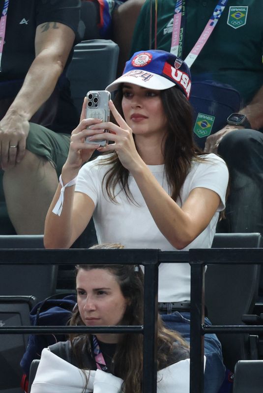 KENDALL JENNER at Paris 2024 Olympic Games Gymnastique Women