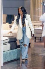 KHLOE KARDASHIAN, KRIS JENNER and MALIKA HAQQ Shopping at Custom Comfort Mattress Store in West Hollywood 08/30/2024