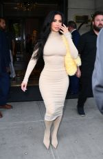KIM KARDASHIAN Leaves Her Hotel in New York 08/15/2024