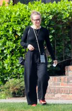 KRISTEN BELL Leaves Blackstone Optometry Clinic in Los Feliz 08/28/2024