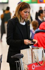 LAURA CSORTAN Arrives in Sydney from Holiday in Bali 08/08/2024