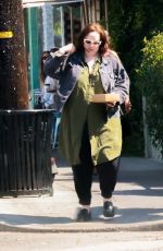 LILY KERSHAW Out Grabbing Some Food in Los Feliz 08/17/204