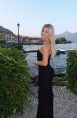 LINDSAY BREWER - Instagram Photos 08/11/2024