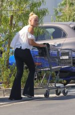 MALIN AKERMAN Shopping at Lazy Acre in Los Angeles 08/09/2024