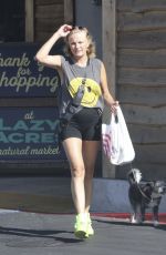 MALIN AKERMAN Shopping at Lazy Acres in Los Feliz 08/26/2024