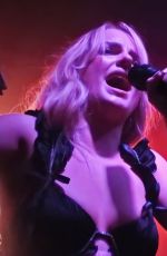 MCKENNA GRACE Performs at Afterparty at 2024 Lollapalooza Festival in Chicago 08/02/2024